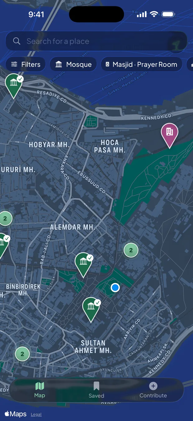 The map in dark mode, with masjid pins around Sultanahmet.